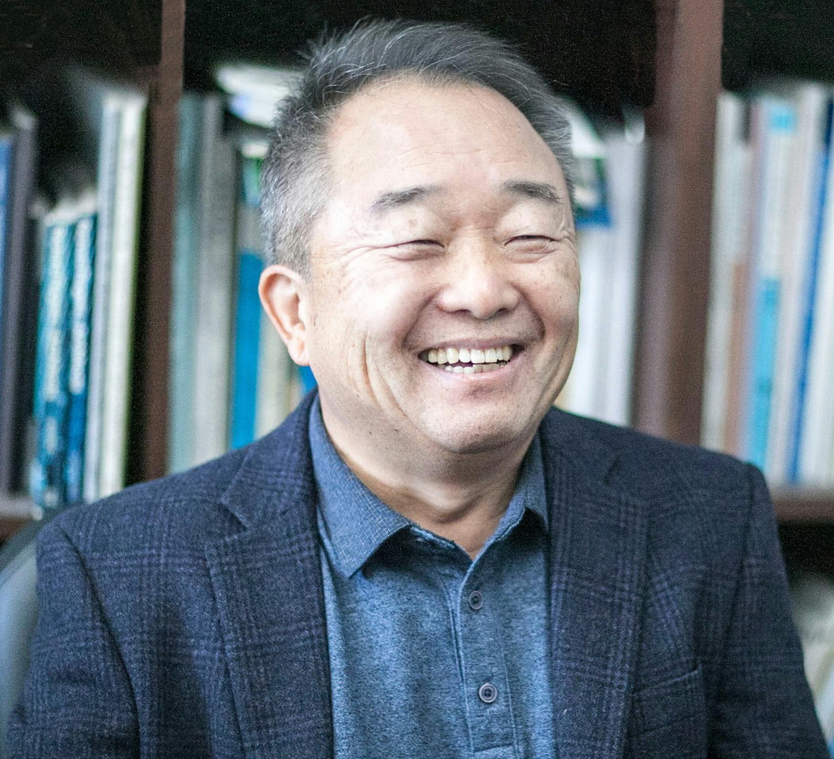 Image of Prof. Changho Moon